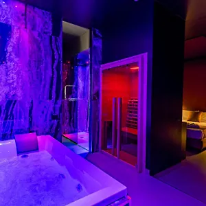 https://supreme-suitespa.sicilyhotelsitaly.net